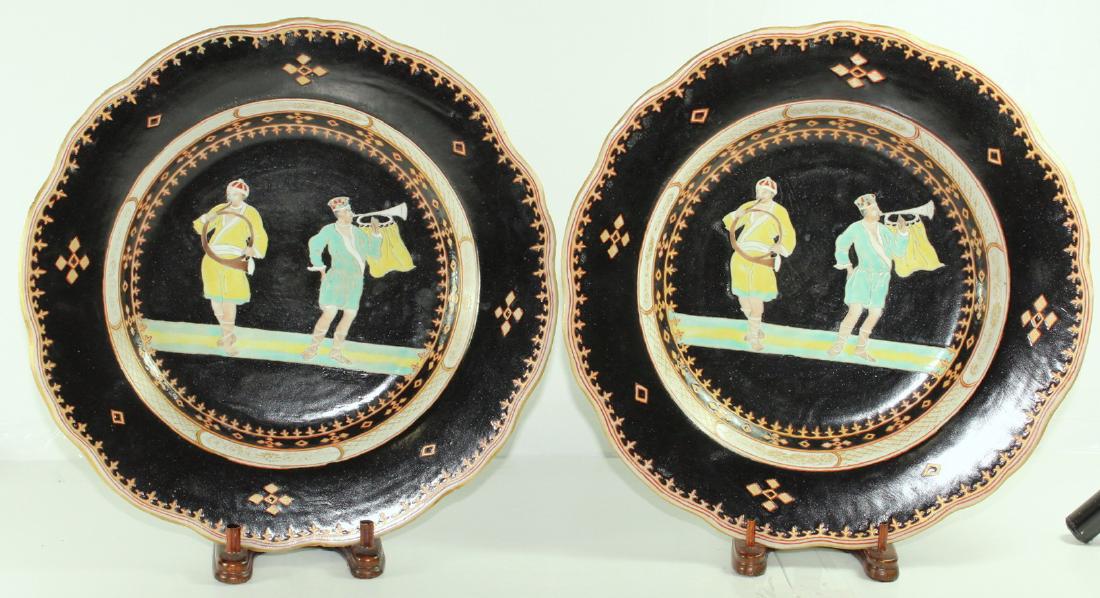 Two Chinese famille noire plates (2X) (1 of 6)