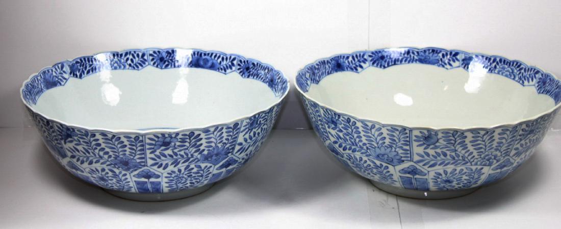 TWO CHINESE LARGE PORCELAIN PUNCH BOWLS (2X) (1 of 6)
