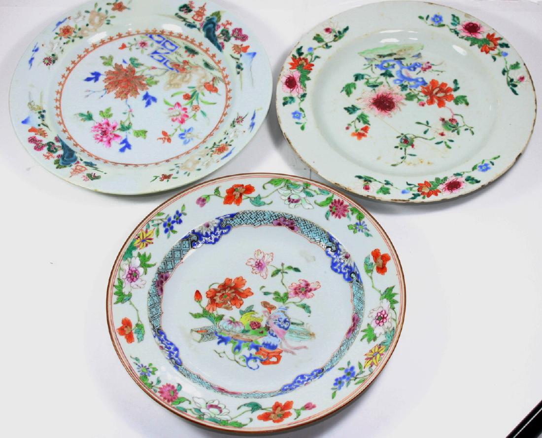THREE CHINESE FAMILLE ROSE PLATES (3X) (1 of 4)