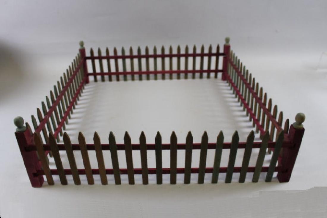 Wooden Christmas Feather Tree Fence Red & Green (1 of 1)