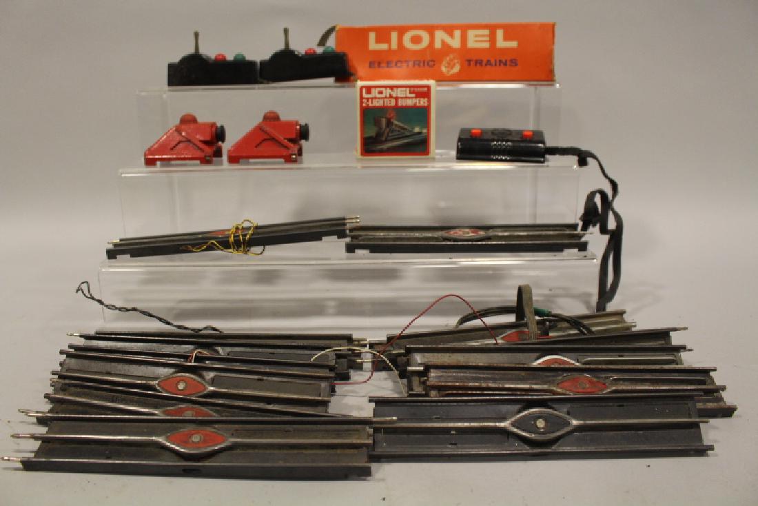 Group of Lionel Track Accessories (1 of 1)