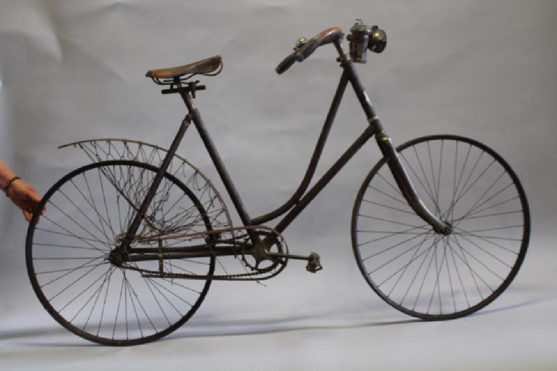 1895 Wooden Bicycle w/ 1895 Toledo Ohio License Plate (1 of 4)