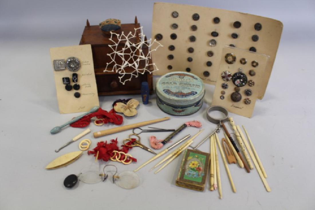 Victorian Buttons & Walnut Thread Holder Sewing Box (1 of 1)