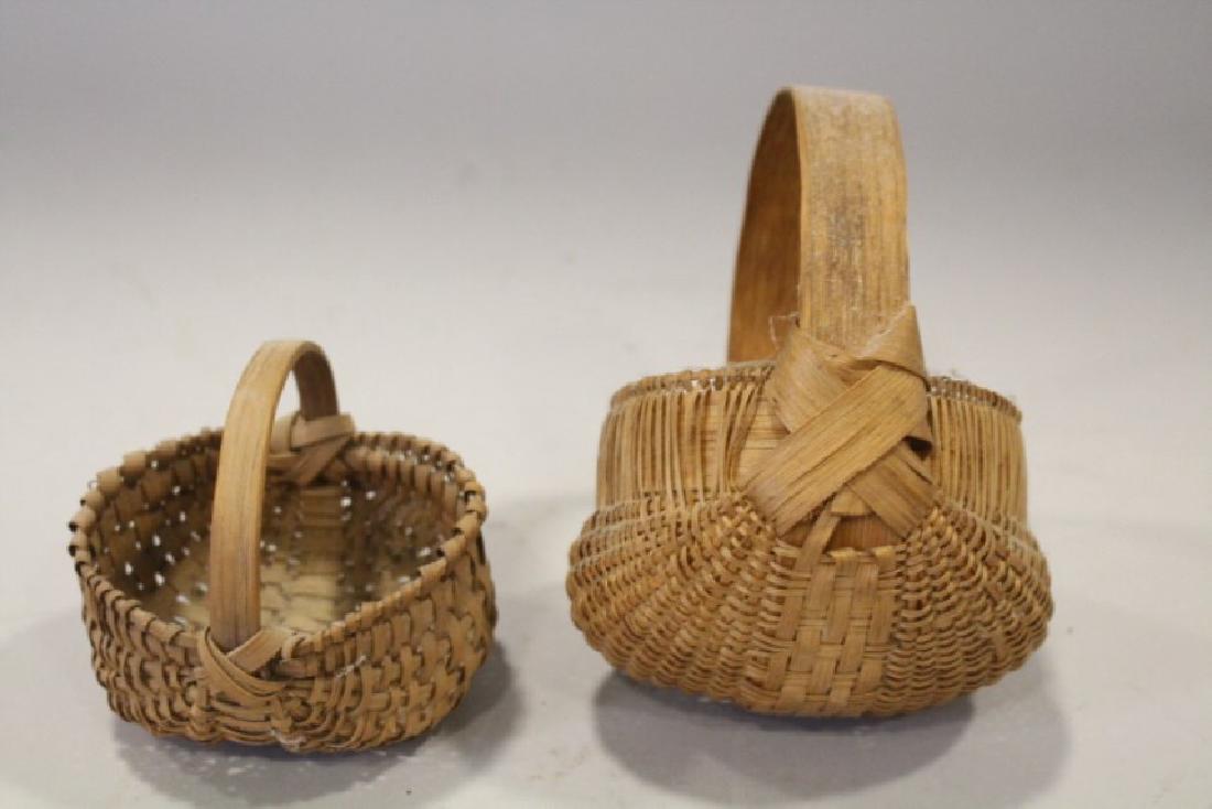 Miniature Buttocks Baskets (1 of 1)