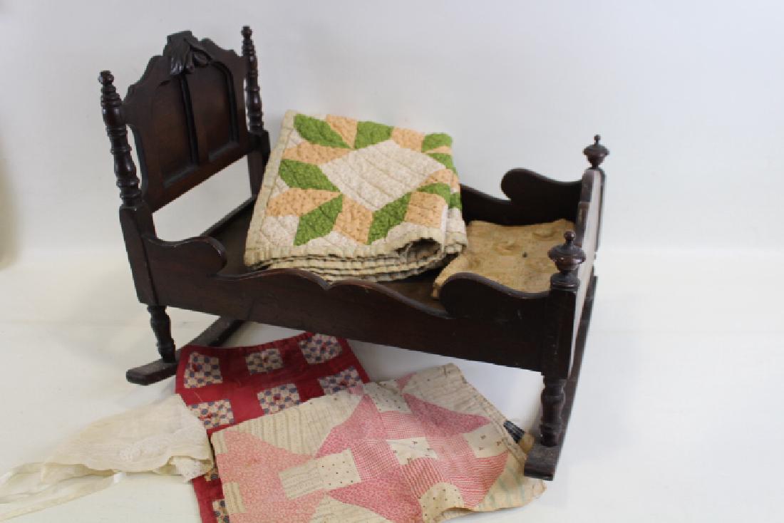 Victorian High Back Doll Cradle & 4 Early Doll Quilts (1 of 7)