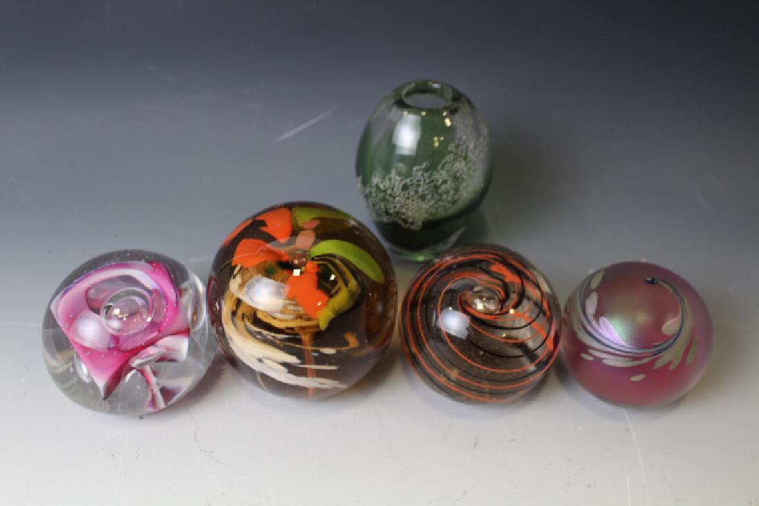 Lot of 5 Contemporary Artist Signed Paperweights (1 of 2)