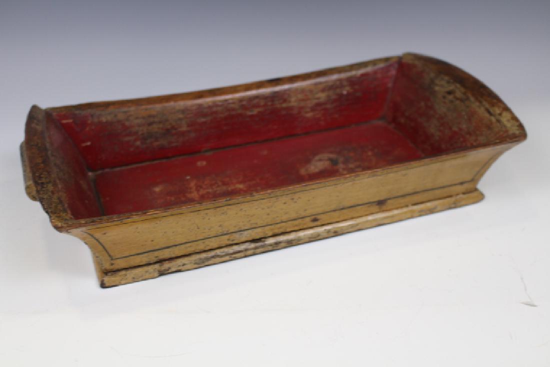 Painted Treenware Apple Tray / Bread Tray (1 of 2)