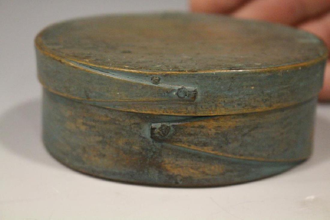 Small Green Painted Oval Pantry Box 3" W: 19th C. small green painted oval pantry box, single finger laps, 3 1/2" W. One of 30 pantry boxes in this sale - some selling in multiples.