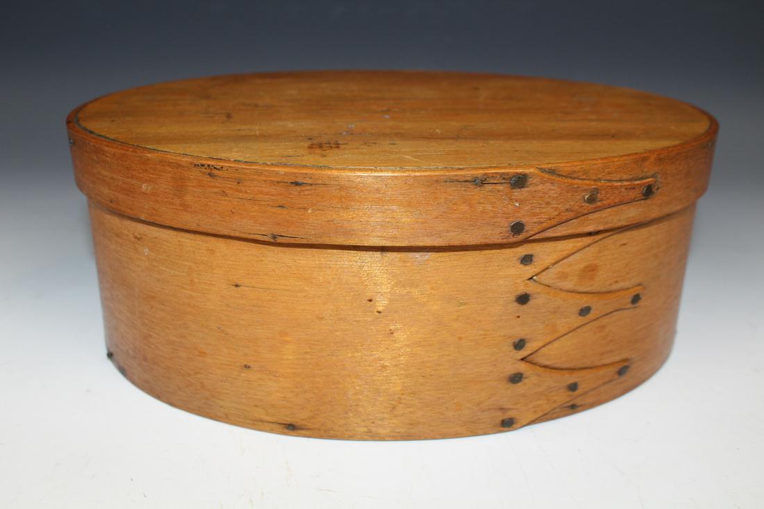 Shaker Oval Pantry Box (1 of 5)