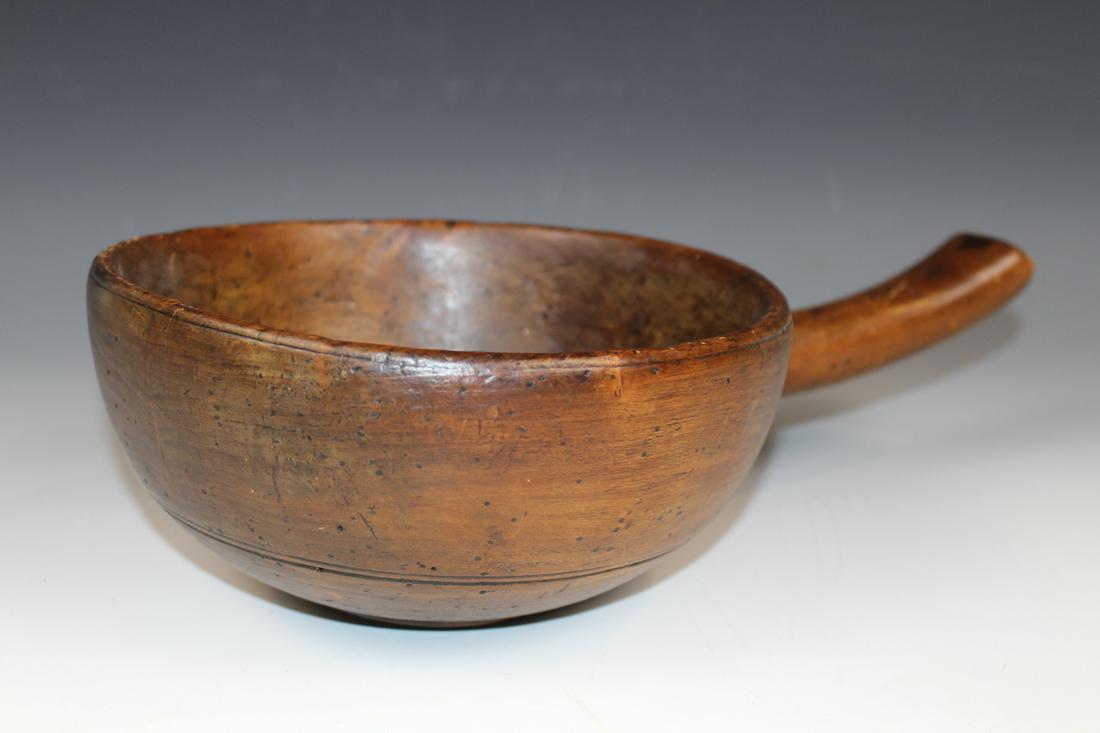 Early American Indian Carved Burl Bowl w/Handle (1 of 3)