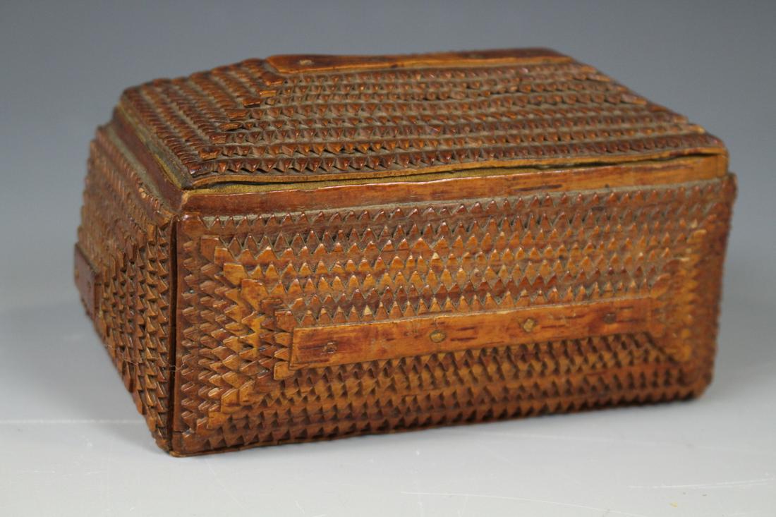 Small Carved Folk Art / Tramp Art Box (1 of 4)