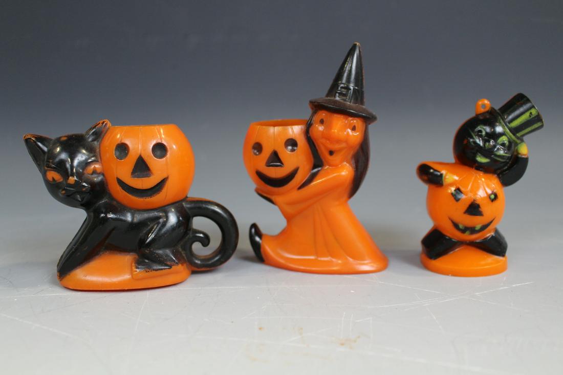 Hard Plastic Halloween Candy Containers (1 of 1)