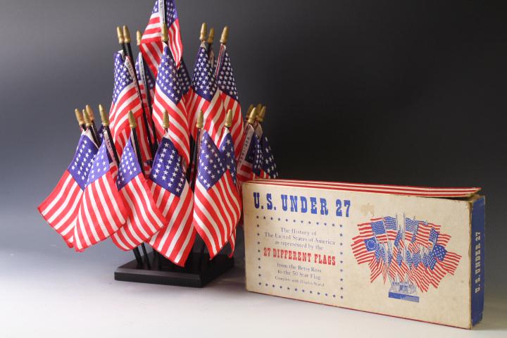 U. S. Flags on the Past & Present in Holder: U. S. Flags on the Past & Present in Holder 11" H & 13" flags and box. All complete - all flags are present and good condition.