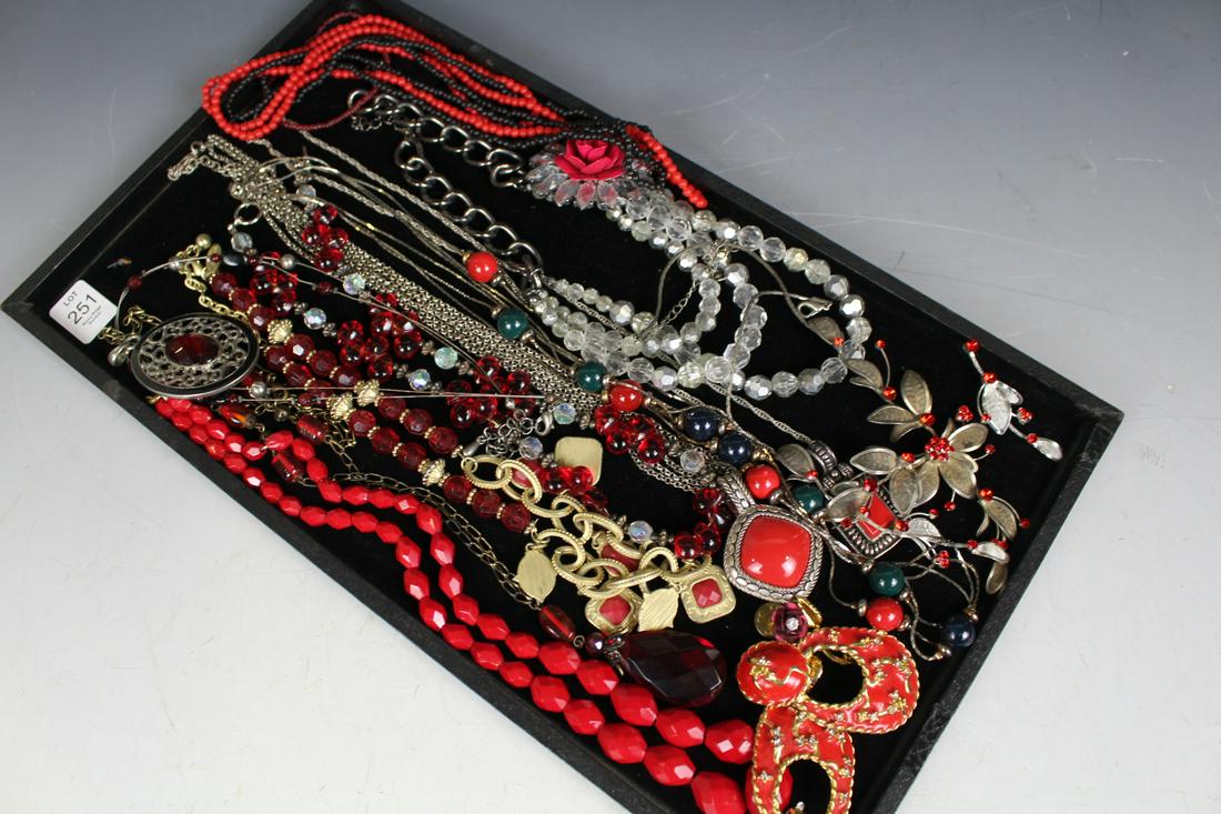 Vintage Jewelry - Mostly Red w/ Rhinestones (1 of 6)