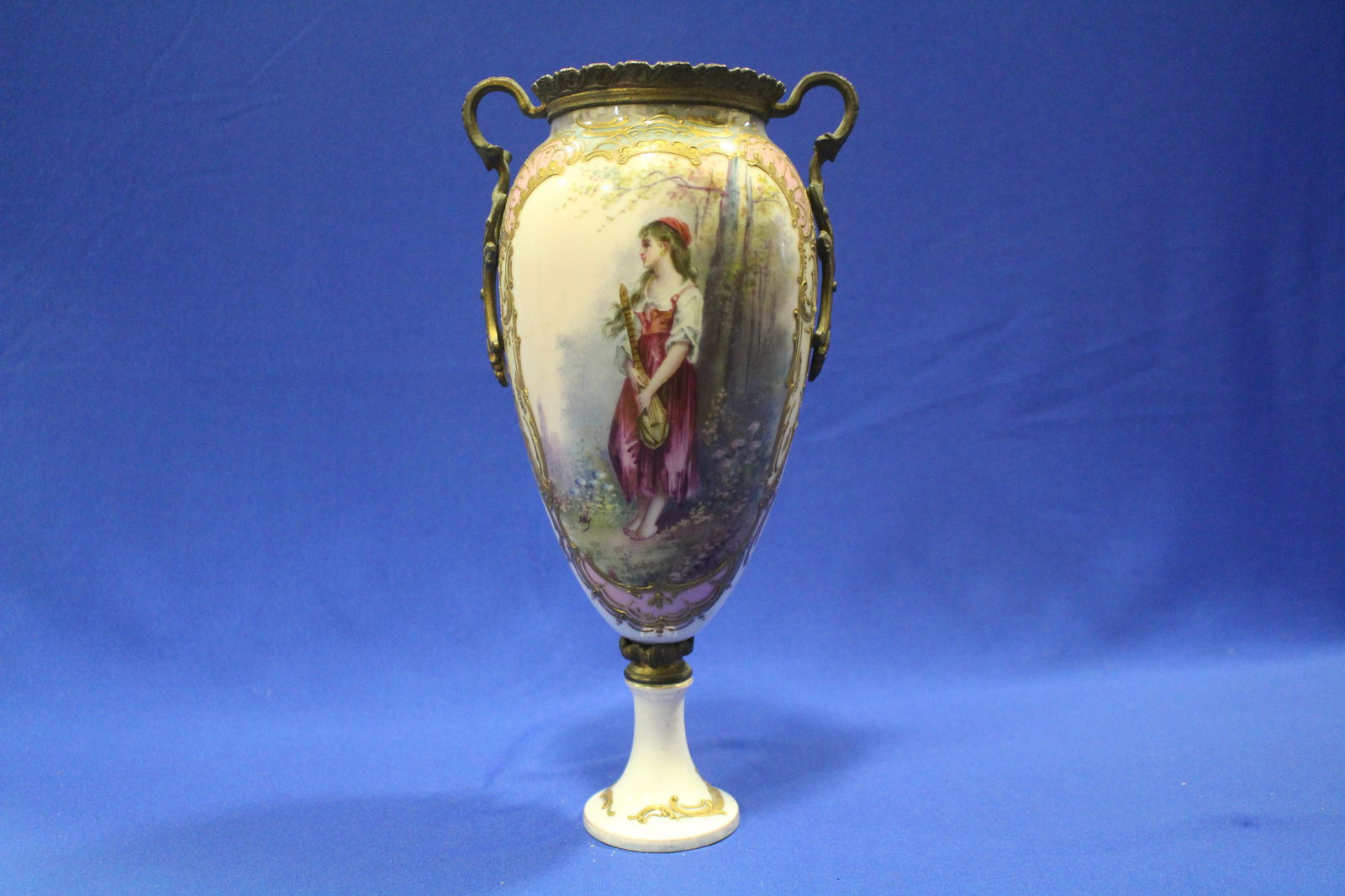 French Sevres Porcelain Vase (1 of 4)