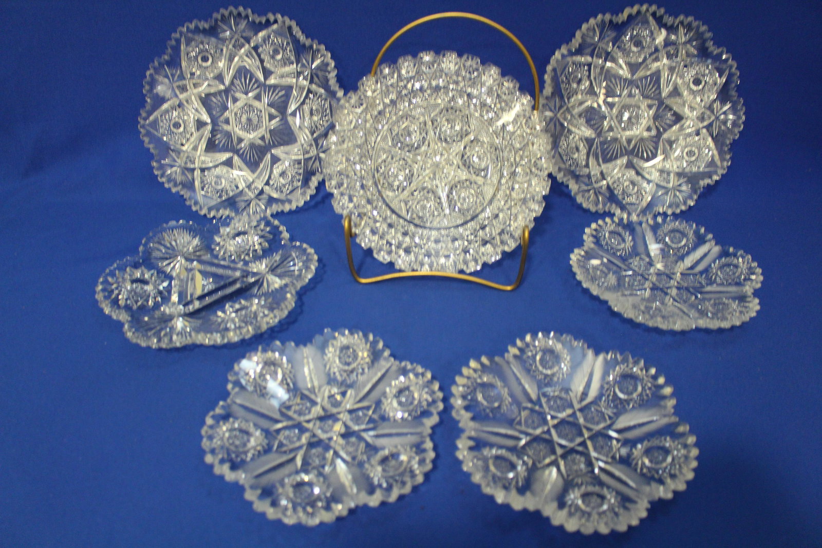 Lot of 7 Cut Glass Ice Cream Plates / Bowls (1 of 1)