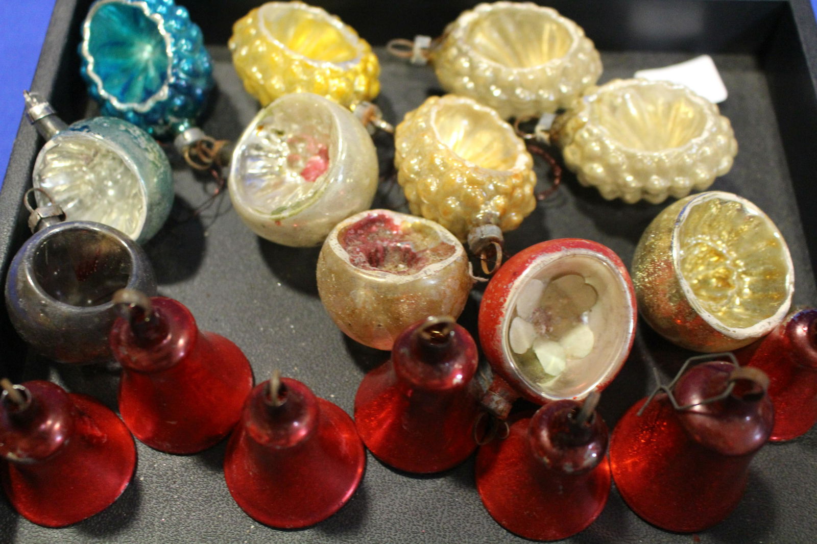 18 Small Blown Glass Christmas Tree Ornaments (1 of 1)