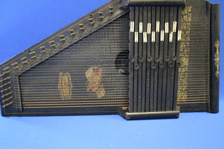 American Lap Harp / Autoharp With Identified Chords
