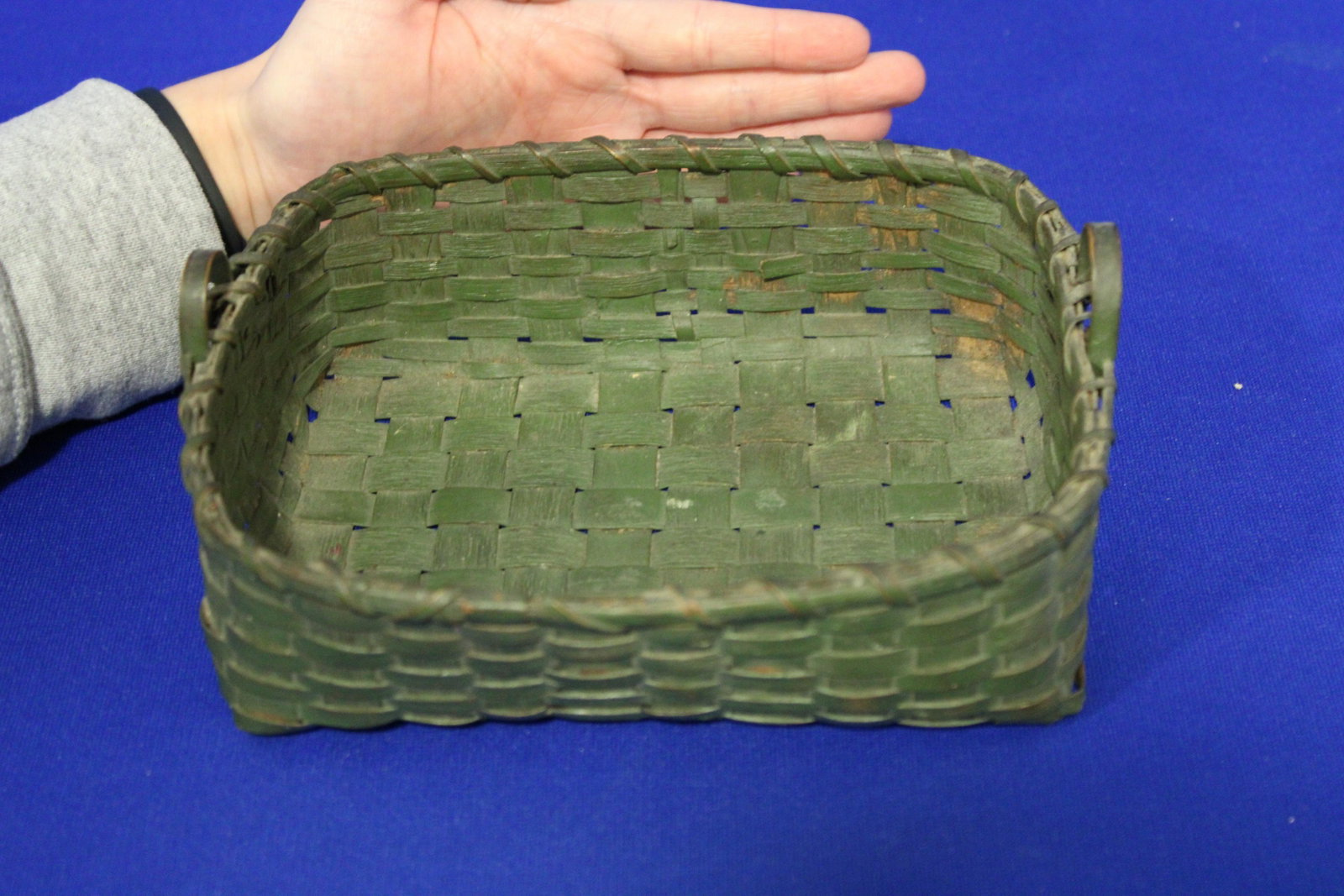 19th to Early 20th C Oak Splint Miniature Painted Green Basket: 19th to Early 20th C Oak Splint Miniature Painted Dark Green Basket - oblong 2 1/2" H x 8" W. No issues.