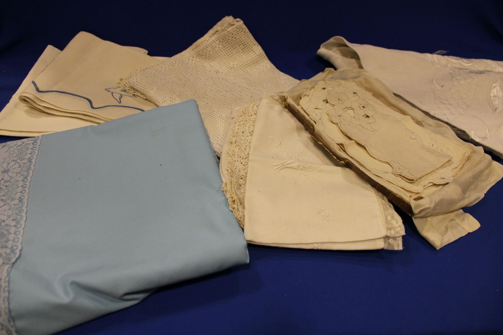 Misc Group of 1920-60s Linens - From Estate: Misc Group of Linens from Estate