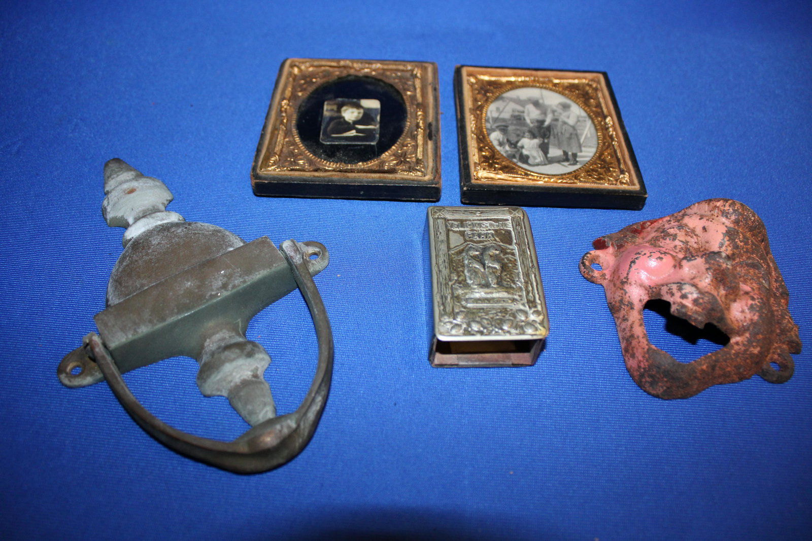 Cast Iron Wilton Four Eye Bottle Opener Sleepy Trippy & More (1 of 1)