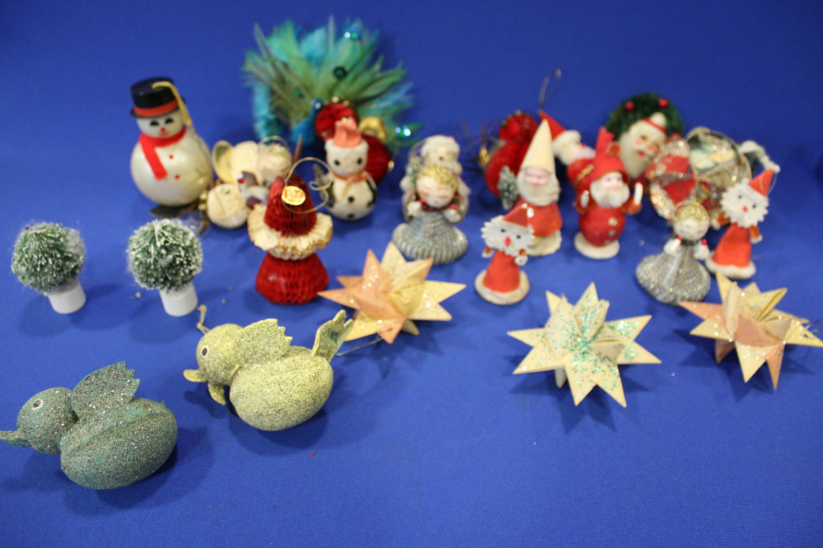 Vintage Christmas Tree Holiday Ornaments & Decorations (1 of 1)