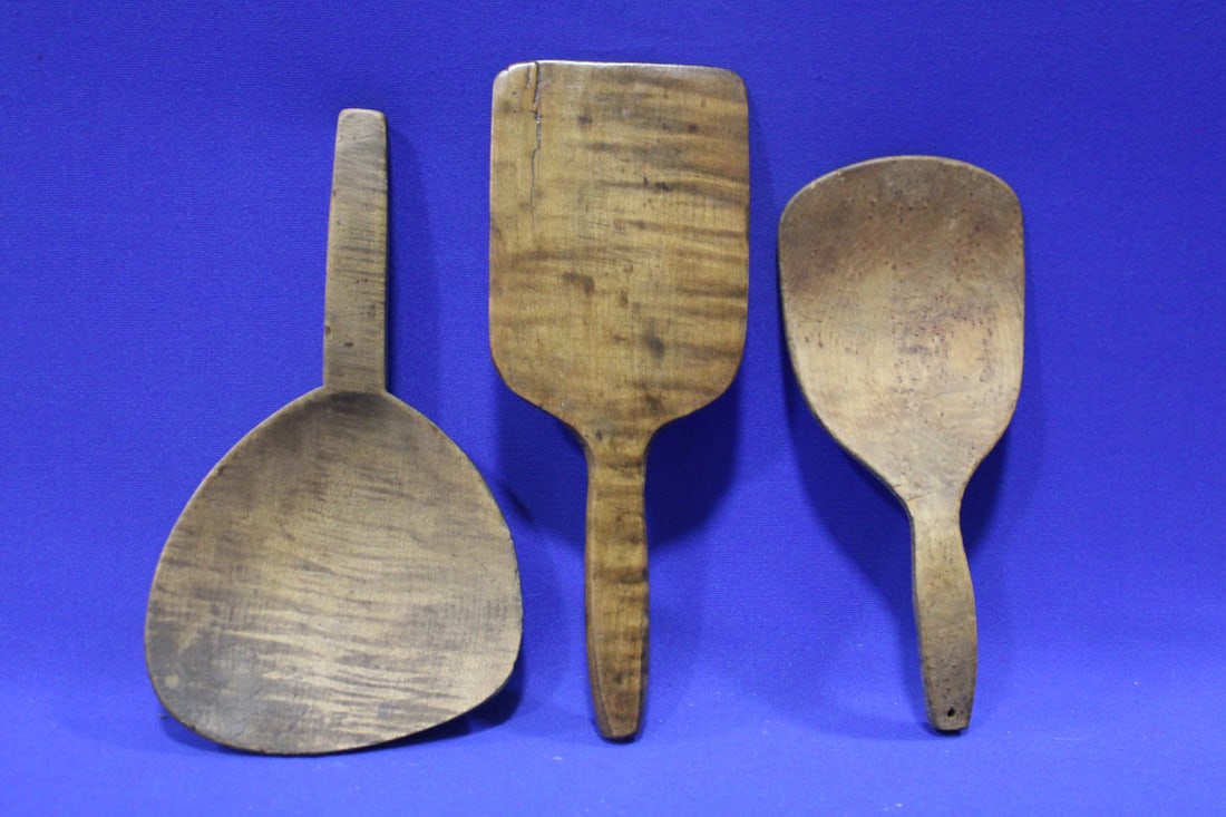 18th to Early 19th C Tiger Maple Butter Paddles (1 of 2)