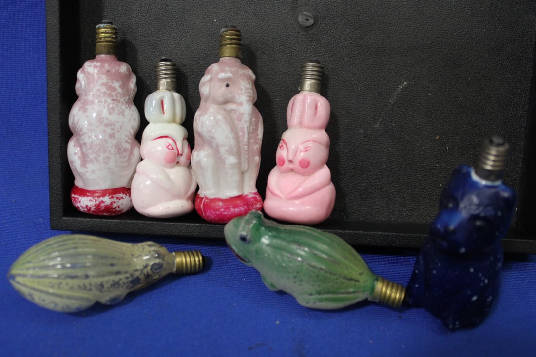Christmas Tree Light Bulbs - Frogs, Elephants, Dog, More (1 of 1)