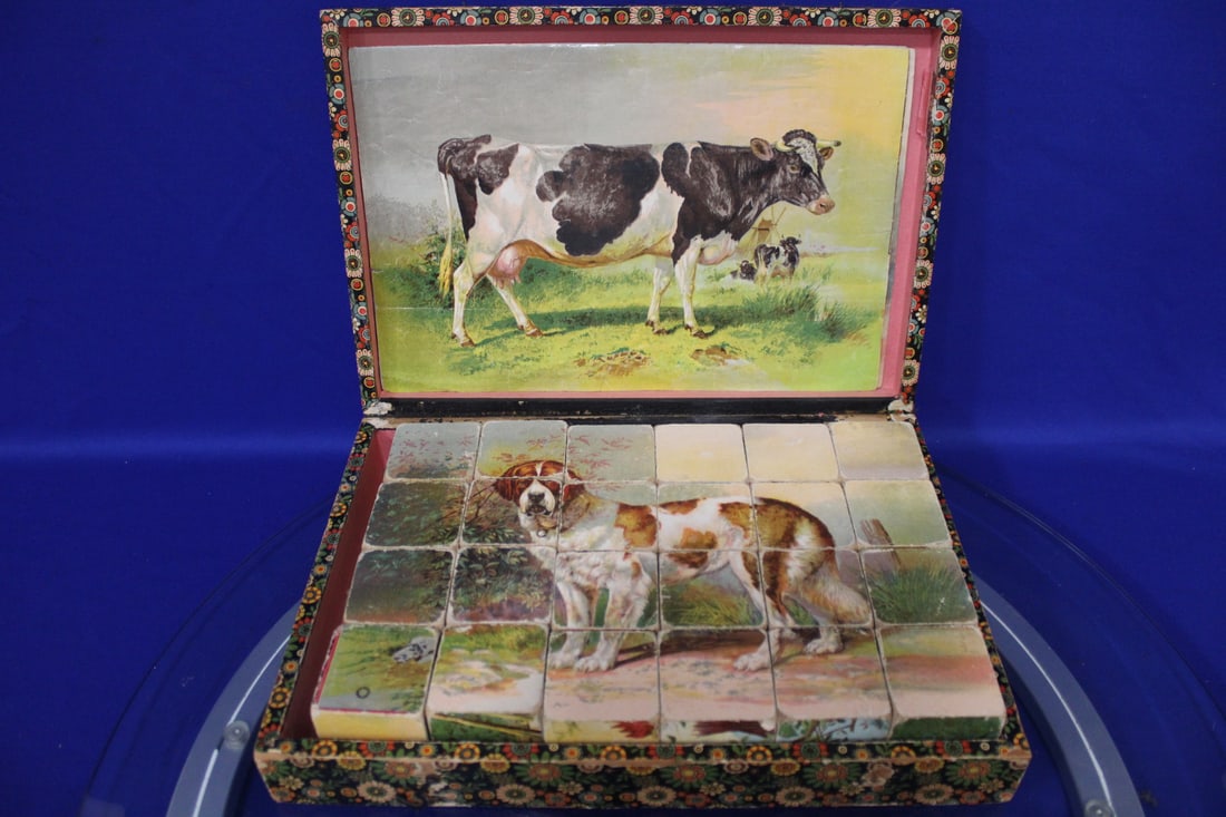 Cased Victorian Picture Blocks - Large Size Box (1 of 3)