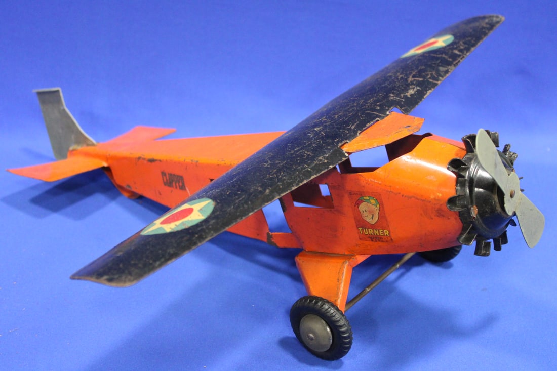 Rare 1935 Pressed Steel Turner Clipper Airplane (1 of 3)