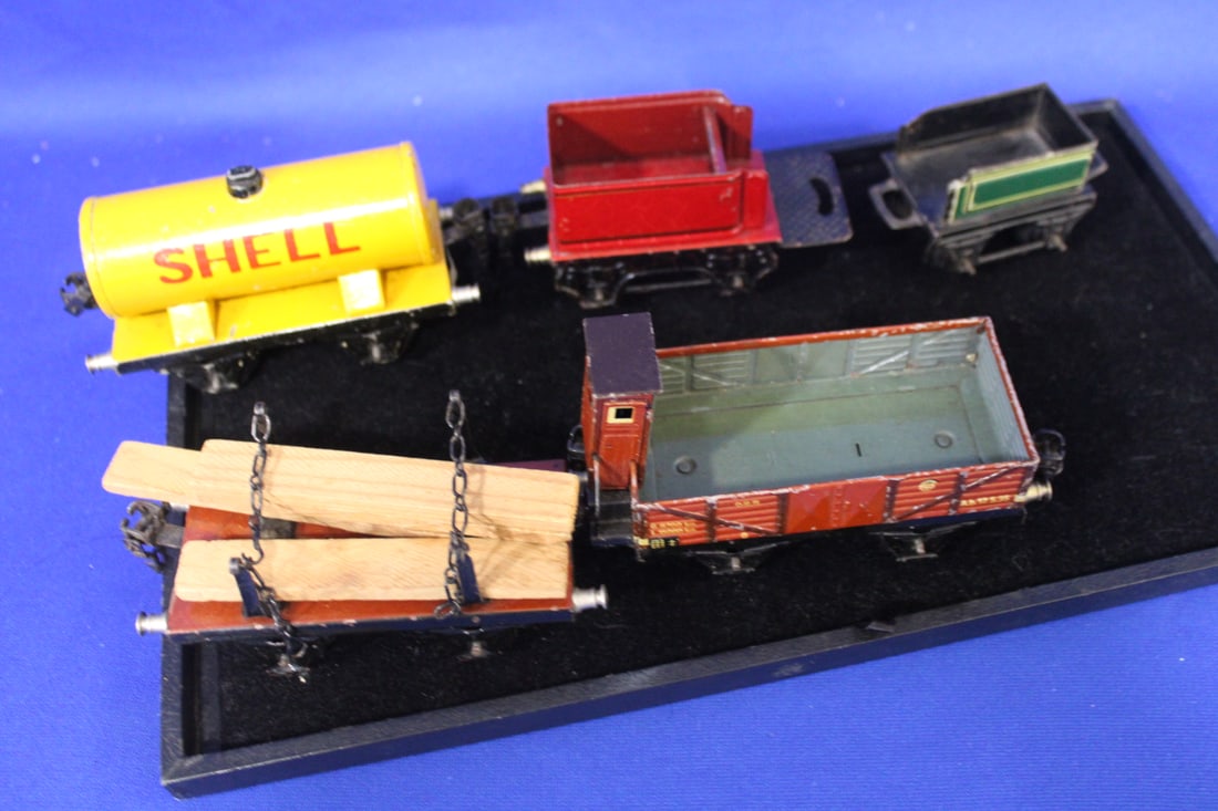 Marklin Train Cars (1 of 1)