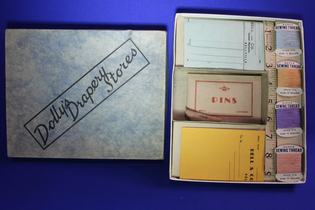 1940s Dolly's Drapery Stores Unused O/ Box (1 of 2)