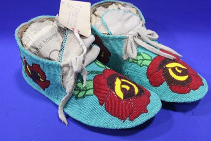 1930s Chippewa Cree by Gail Burbank Moccasins