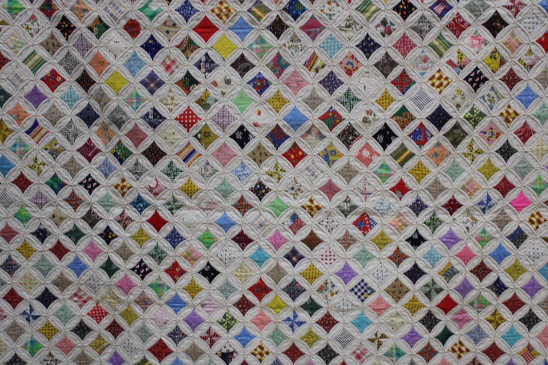 RARE Early Thousand Lights of Life / Cathedral Window Quilt Ex Cond. (1 of 3)