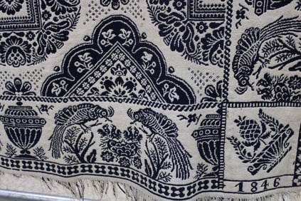 1846 Navy & White Bird & Chicks Border Coverlet