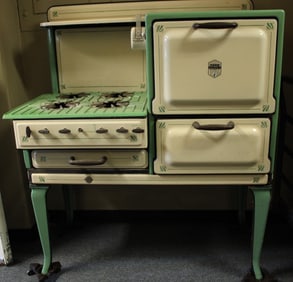 1920s Full Size Porcelain Gas Cook Stove