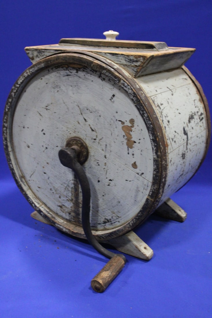Painted Barrel Butter Churn (1 of 3)