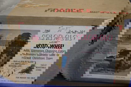 Aluminum Christmas Color Wheel - NOS in Box