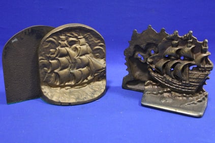 2 Pair Ship Bookends