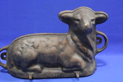 Antique Cast Iron Griswald Lamb Cake Mold No. 866