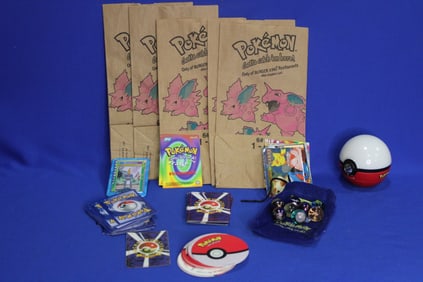1999 Pokémon Marbles w/ Drawstring Bag & Cards