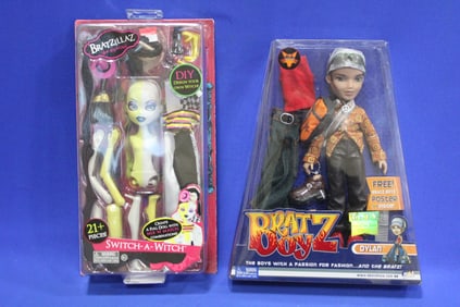 Vintage in Boxes Bratz Dolls, Dilan & Switch-A-Witch