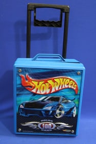 2002 3-D Hot Wheels Take Along Car Case 100 Slots