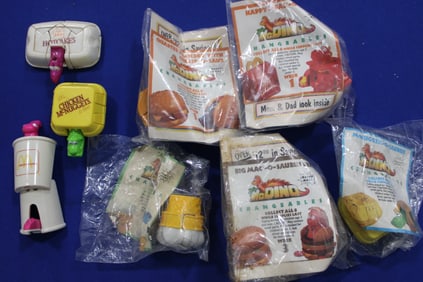 1990 McDonald's McDino Changeables Transformers