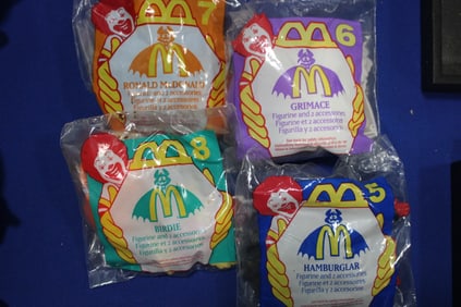 1995 McDonald's Costumed Friends NOS