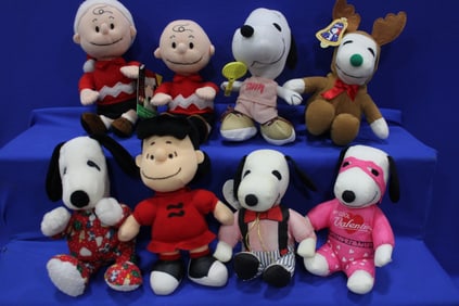 Peanuts Gang Misc Group of Plush Figures
