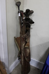 Antique Golf Clubs & 1909 Unusual Spaulding Golf Bag