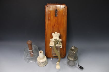 Group Antique Kitchen Items / Grinders Mold