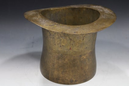 1890s Rare Brass Top Hat / Tophet Spittoon