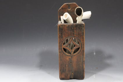 Early Pipe Wall Box w/ Long Clay Pipes